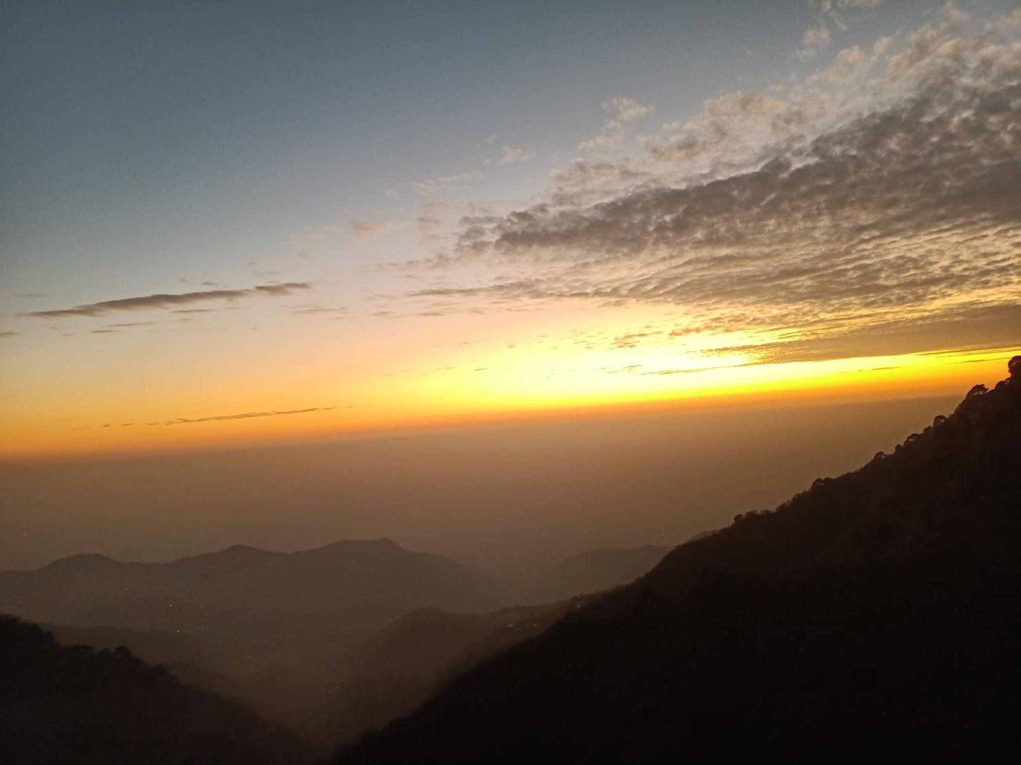 Humble Stay Villa Kasauli Eksteriør bilde