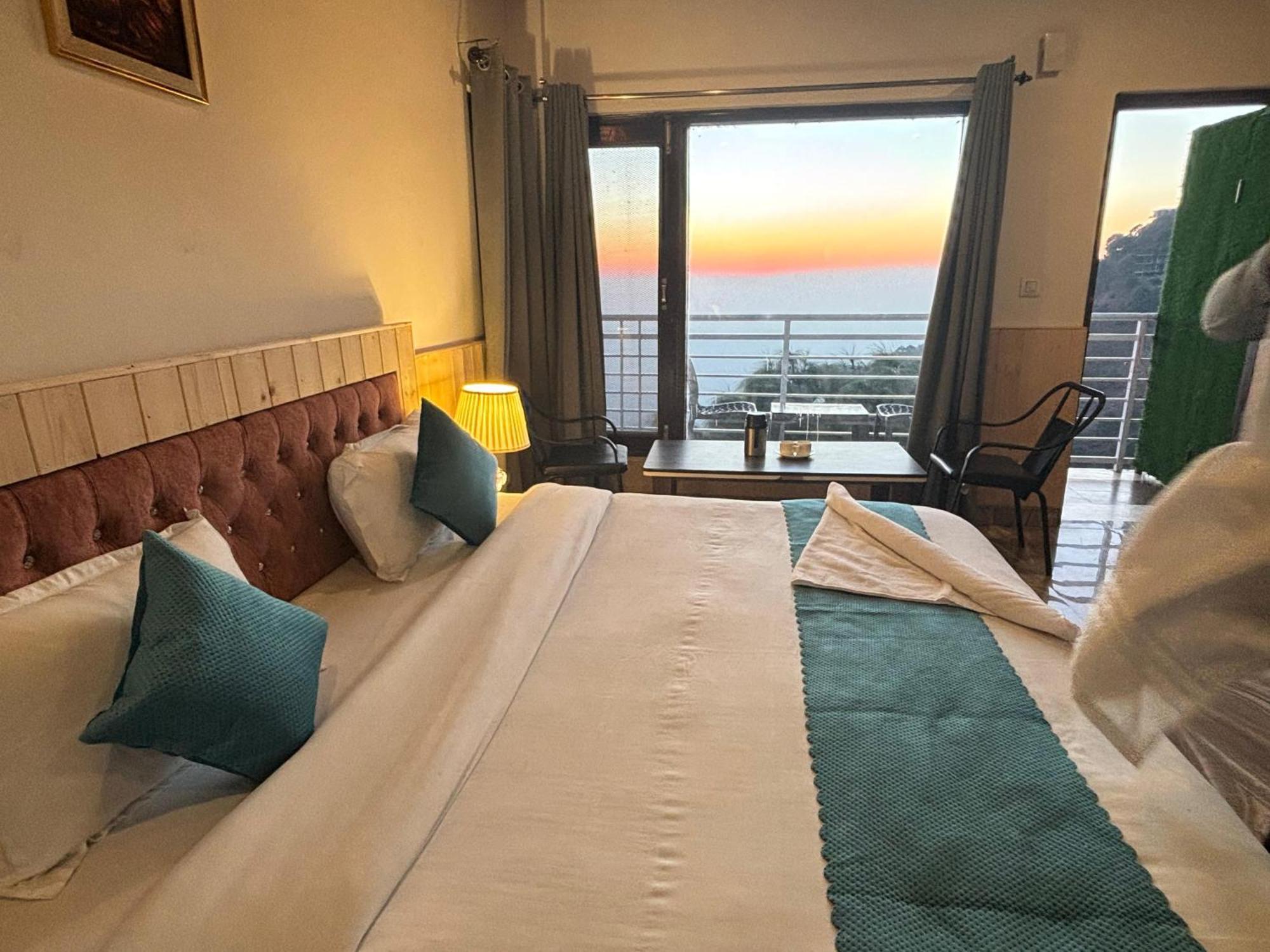 Humble Stay Villa Kasauli Eksteriør bilde